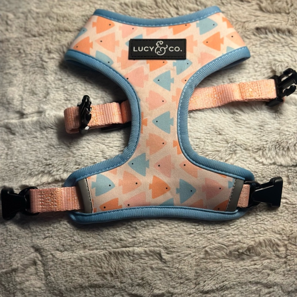 Fish Pattern Lucy & Co. Dog Harness - Peach and Blue